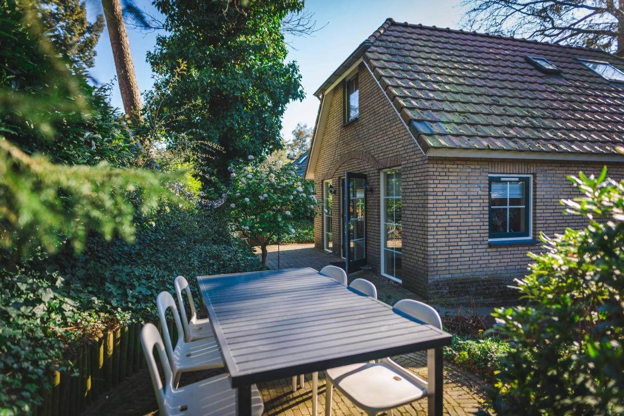 Luxe Vakantiehuis In Het Bos Met Jacuzzi En Sauna Lunteren Exterior foto